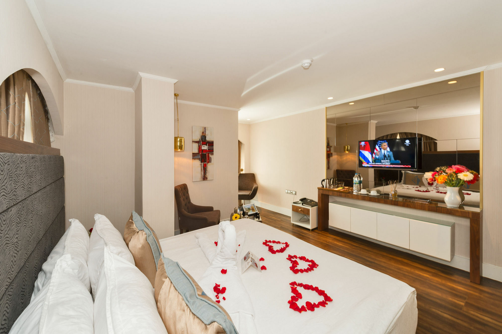 Darkmen Hotel อิสตันบูล ภายนอก รูปภาพ